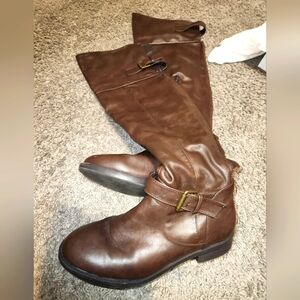 Charlotte Russe tall boot